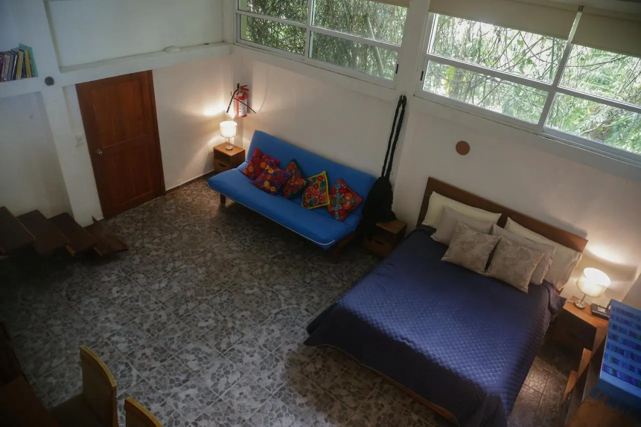 Bego'S Lagoon House. Free Kayaks And Bikes Bacalar Mexico